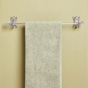 New Anthropologie Tibetan Tiger Towel Bar
